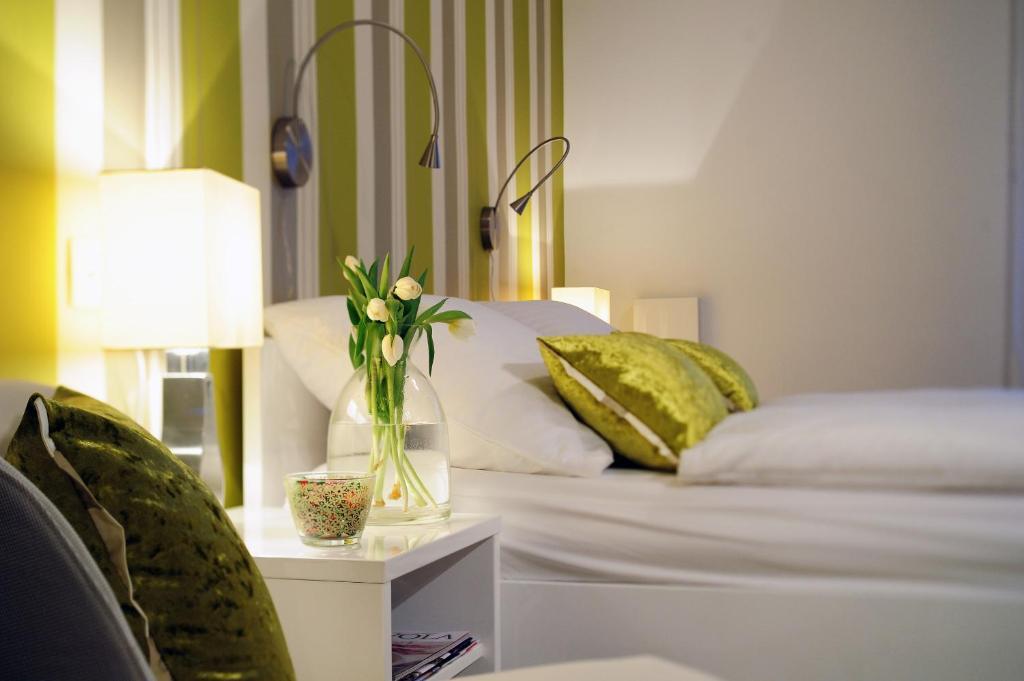 Garni Hotel Azur Laibach Zimmer foto